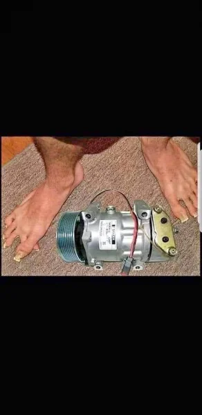 8485