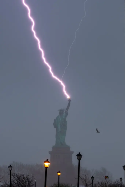 1712438045033.png
