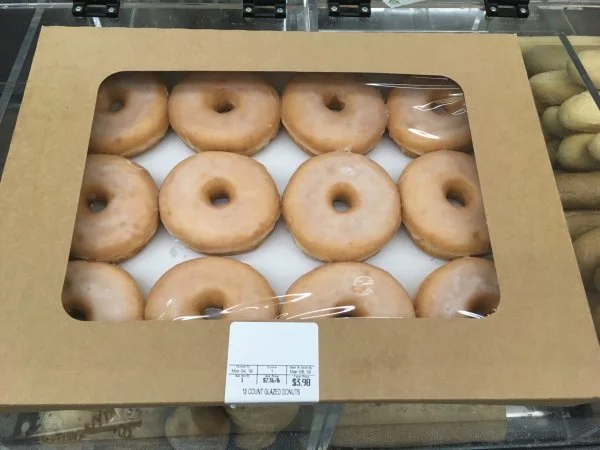 3043