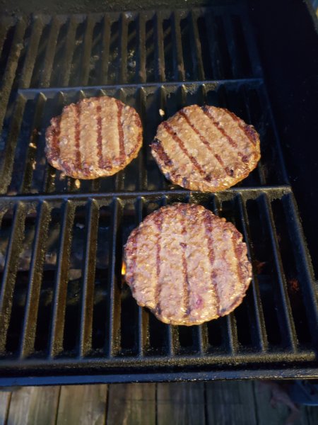 44burger1.jpg