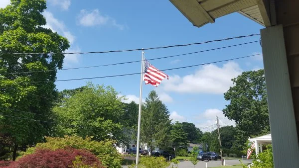 74flag.webp