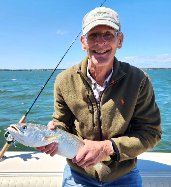 82224jihnweakfishjpg.jpg