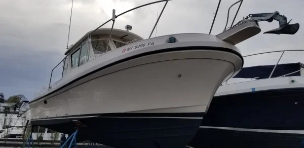 captainstable422bow.webp