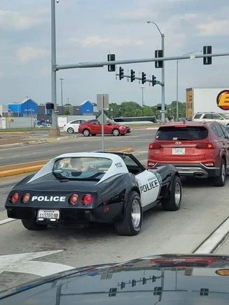 copvette_7eb8341b9f103aa0574779e2ae8263420124329a.jpg