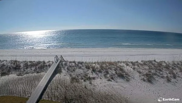 Gulf-Beach-Cam_1668784701672.webp