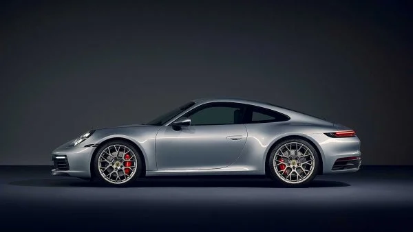 porsche-911-carrera-992-2019.webp